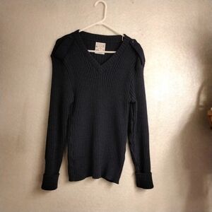 The  "WoolyPully"    Sweater 100% Pure New Wool